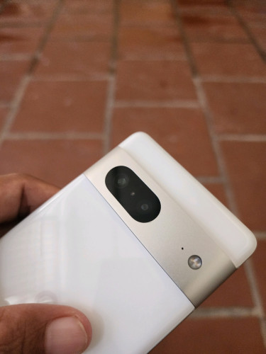 Pixel 7 8g/128g (វៃដូរបាន)👉$195