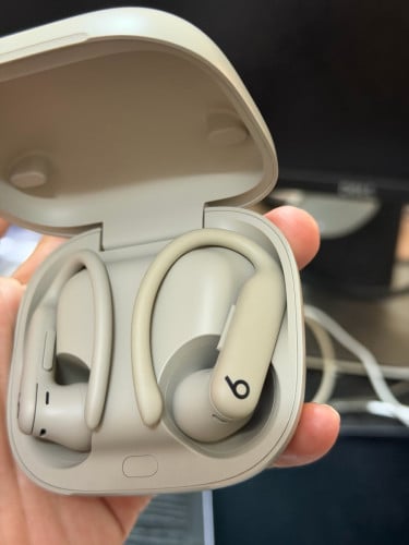 Powerbeats Pro 2 white Sand 98%