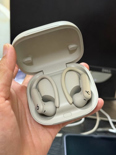 Powerbeats Pro 2 white Sand 98%
