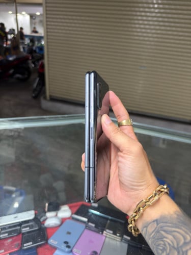 Samsung Fold 1 Korea Ram12GB HD512GB Phone Condition 90% , បែកថាច់ , ម៉ាស៊ីនហ្ស៊ីន