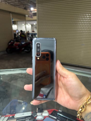 Samsung Fold 1 Korea Ram12GB HD512GB Phone Condition 90% , បែកថាច់ , ម៉ាស៊ីនហ្ស៊ីន