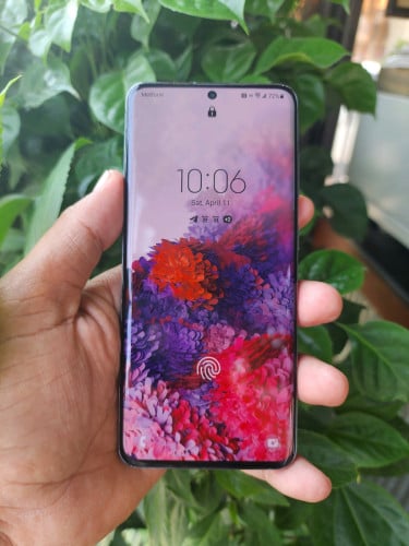 Samsung S20 5G 12g/128g(វៃដូរបាន)👉$140