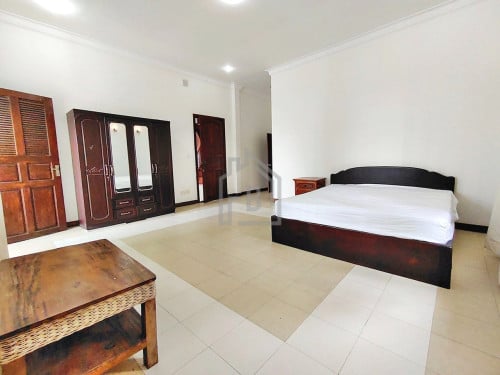 Spacious Villa 5 Bedrooms for RENT along to MEKONG River_Chroy Chongva