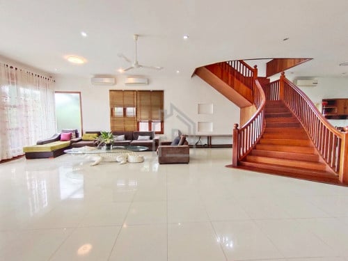 Spacious Villa 5 Bedrooms for RENT along to MEKONG River_Chroy Chongva