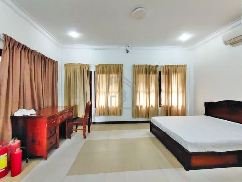 Spacious Villa 5 Bedrooms for RENT along to MEKONG River_Chroy Chongva
