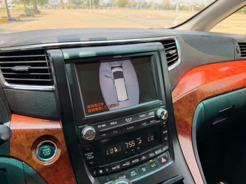 Toyota Alphard 2013 Auto3 ( ក្រដាសពន្ធថ្មី )