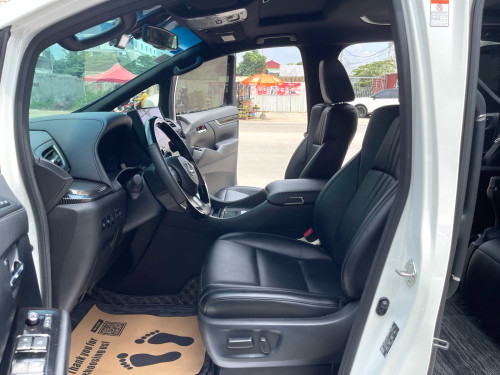 TOYOTA ALPHARD UP LEXUS LM 300h