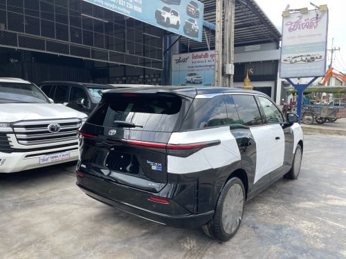 Toyota BZ3X MAX 610 km Full options 2025 Productions