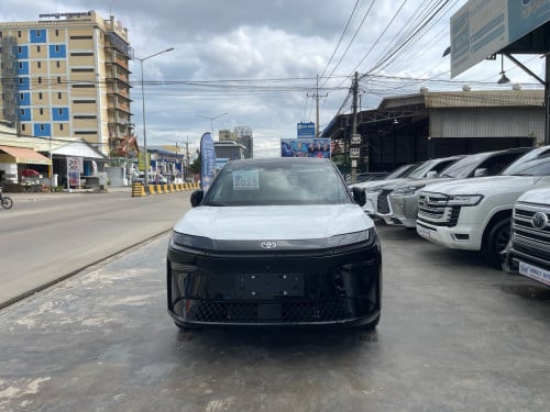 Toyota BZ3X MAX 610 km Full options 2025 Productions