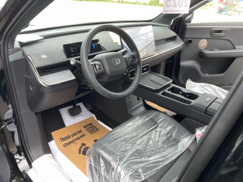 Toyota BZ3X MAX 610 km Full options 2025 Productions