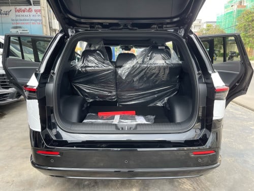 Toyota BZ3X MAX 610 km Full options 2025 Productions
