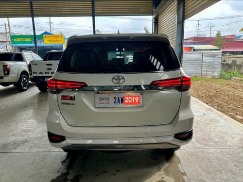 Toyota Fortuner TRD Full Option 2019