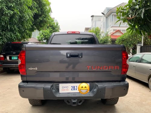Tundra Pro Comp USA Lift Kit 6" Stage 2