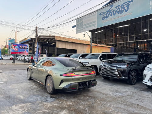 Xiaomi SU7 2024 Max 810km (Dual motors) រថយន្ត R21 EV Sport