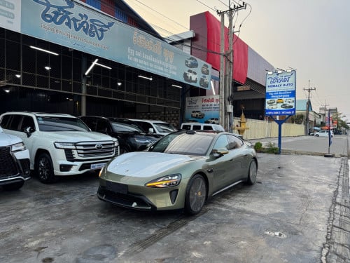 Xiaomi SU7 2024 Max 810km (Dual motors) រថយន្ត R21 EV Sport