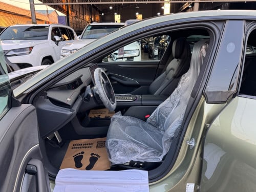Xiaomi SU7 2024 Max 810km (Dual motors) រថយន្ត R21 EV Sport