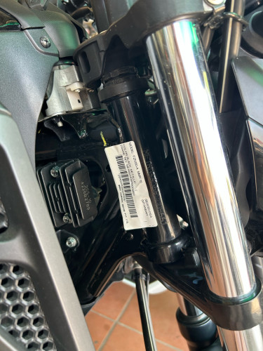 Yamaha FZ 2024y  1តឹក សន្លឹកពន្ធ ខ្ចី រំលស់សុទ្ធ100%