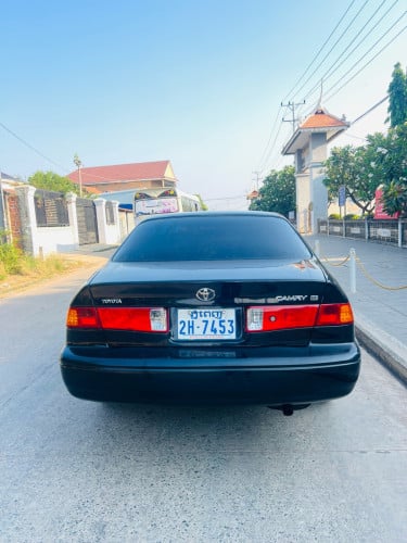 ឡានលក់ប្រញាប់លុយ