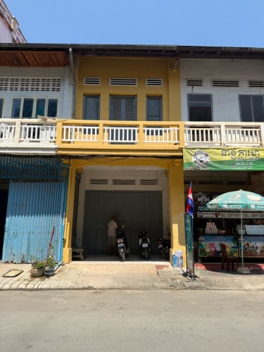 ផ្ទះជួលក្នុងក្រុងបាត់ដំបង លើផ្លូវលេខ ២ ជិតសាលា ២ធ្នូ