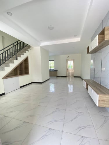 ផ្ទះទិញភ្លាម ចូលនៅភ្លាម!