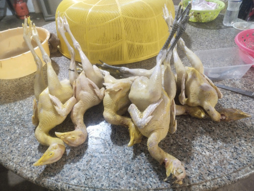 មាន់1kg=25000៛