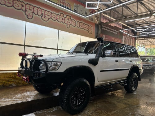 ឡានលក់បន្ទាន់ប្រញ៉ាប់លុយ លក់តែ80ជាង