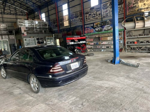 លក់ c200