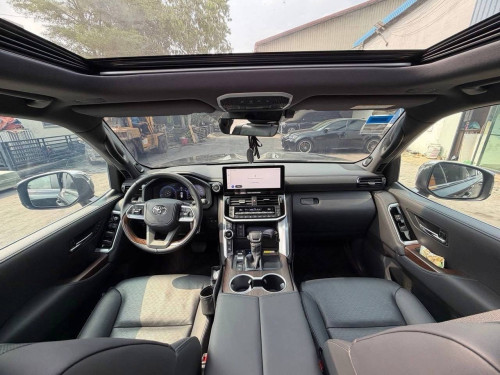 🔥 Land Cruiser 2025 VX-R(សាំង) Space អារ៉ាប់ 9ពាន់គីឡូ ម្ចាស់ដើមទី1