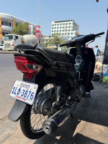 025 ហ្សីន១ជុំ