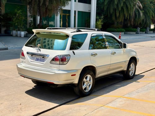 2002 ប៉ុង​ 1
