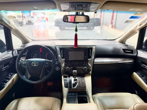 2019 Toyota Alphard