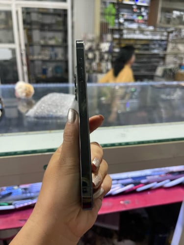 418$iphone13proma(256) La Green សំនុំណែន ថតក្រពេីបាន