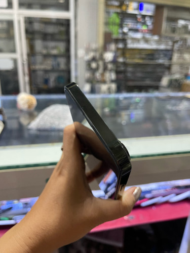 418$iphone13proma(256) La Green សំនុំណែន ថតក្រពេីបាន