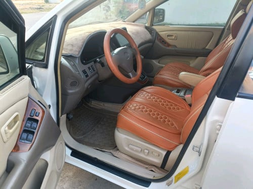 99 ប៉ុង2 ហ្គាស់ 8150$ចរចារ