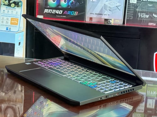 Acer Predator PT315 >>> Ci7 / 16GB / RTX 6GB