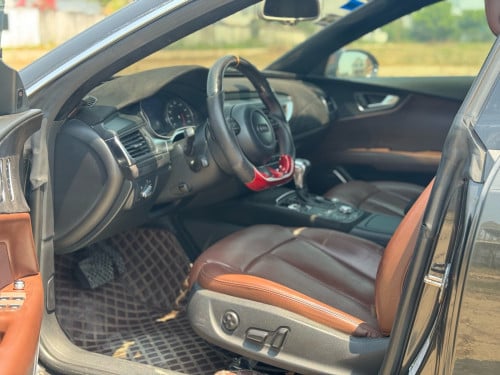 Audi A7 2012 For Rent (ចេញបាន24ម៉ោង)