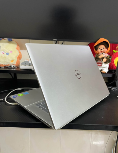 Dell Inspiron 5620