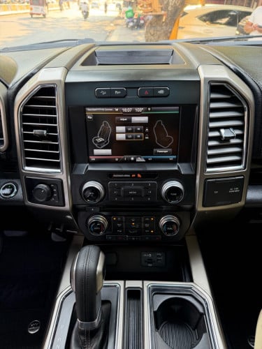 Ford F-150 Platinum 2015 Full Option , ស្លាកលេខ​ ភ្នំពេញ​