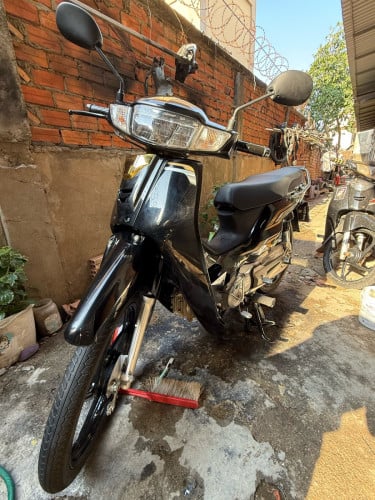Honda 025ខ្ចី​