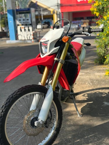 Honda CRF 250L 2015 ឃ្លាំងក្រដាសពន្ធ មិនទាន់ប្រើប្រាស់ស្រុកខ្មែរ 4***$ ស្តើង 0963696528