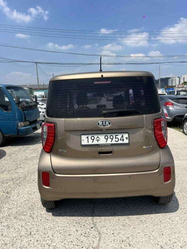 Kia ray 2012 Full Option ពេញ សាំង+ហ្គាស ស្រីន