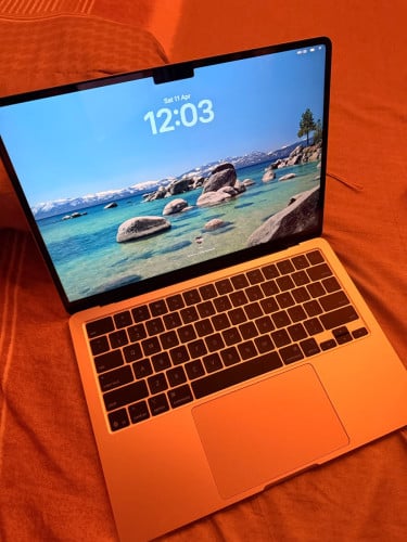 Macbook air m4