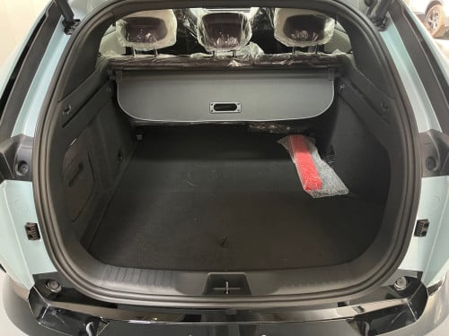 Mazda Ez60 មានក្នុងស្តុក តម្លៃ36800$ ទាក់ទងលេខ telegram 0962068539📩📞 ហាងៈជាហឺខាត្រេដ ជិតអុីអន2