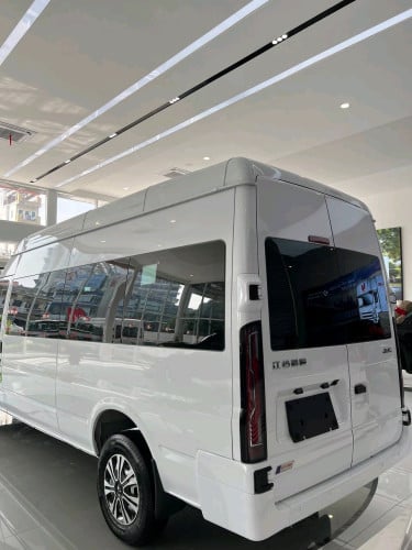MPV 7SEATER LUXURY 7កៅអី