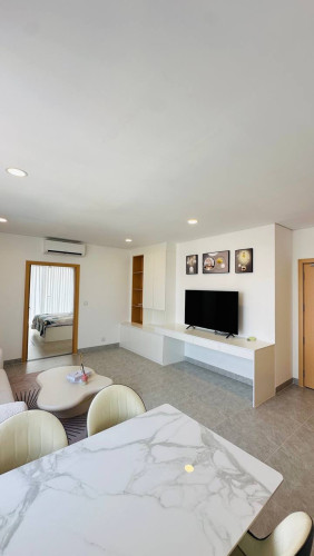 New one bedroom two bathrooms for sell
