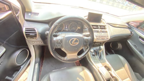 NX 200T 2015 LUXURY