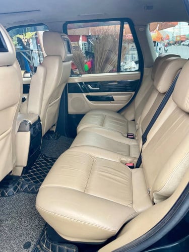 រំលោះជាមួយឃ្លាំងផ្ទាល់ RANGE 08