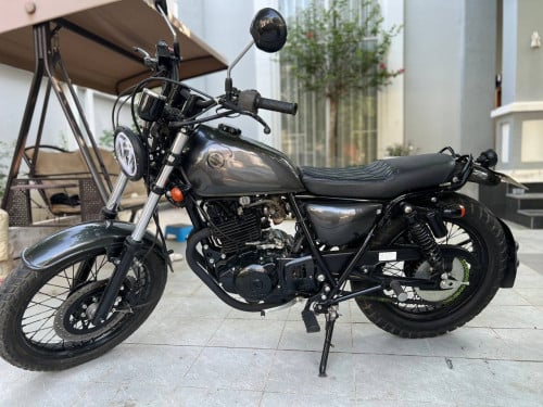 Suzuki Big Boy 250cc ម្ចាស់ជិះផ្ទាល់
