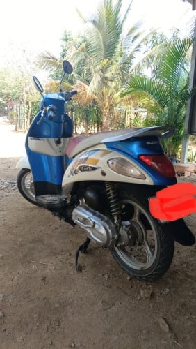 Suzuki let’s 018 ម៉ាសុីនអែម