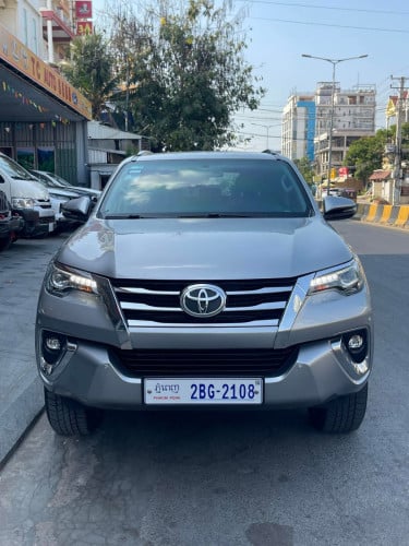 Toyota Fortunsr 2019
